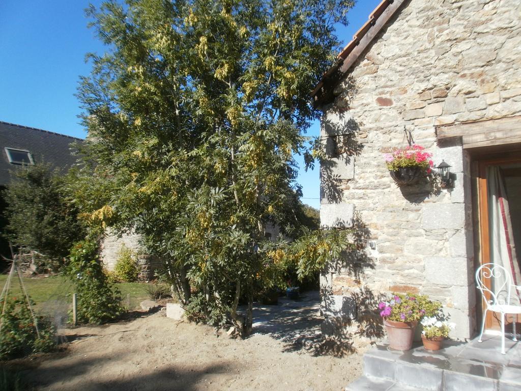 Gites Du Manoir Runan 外观 照片
